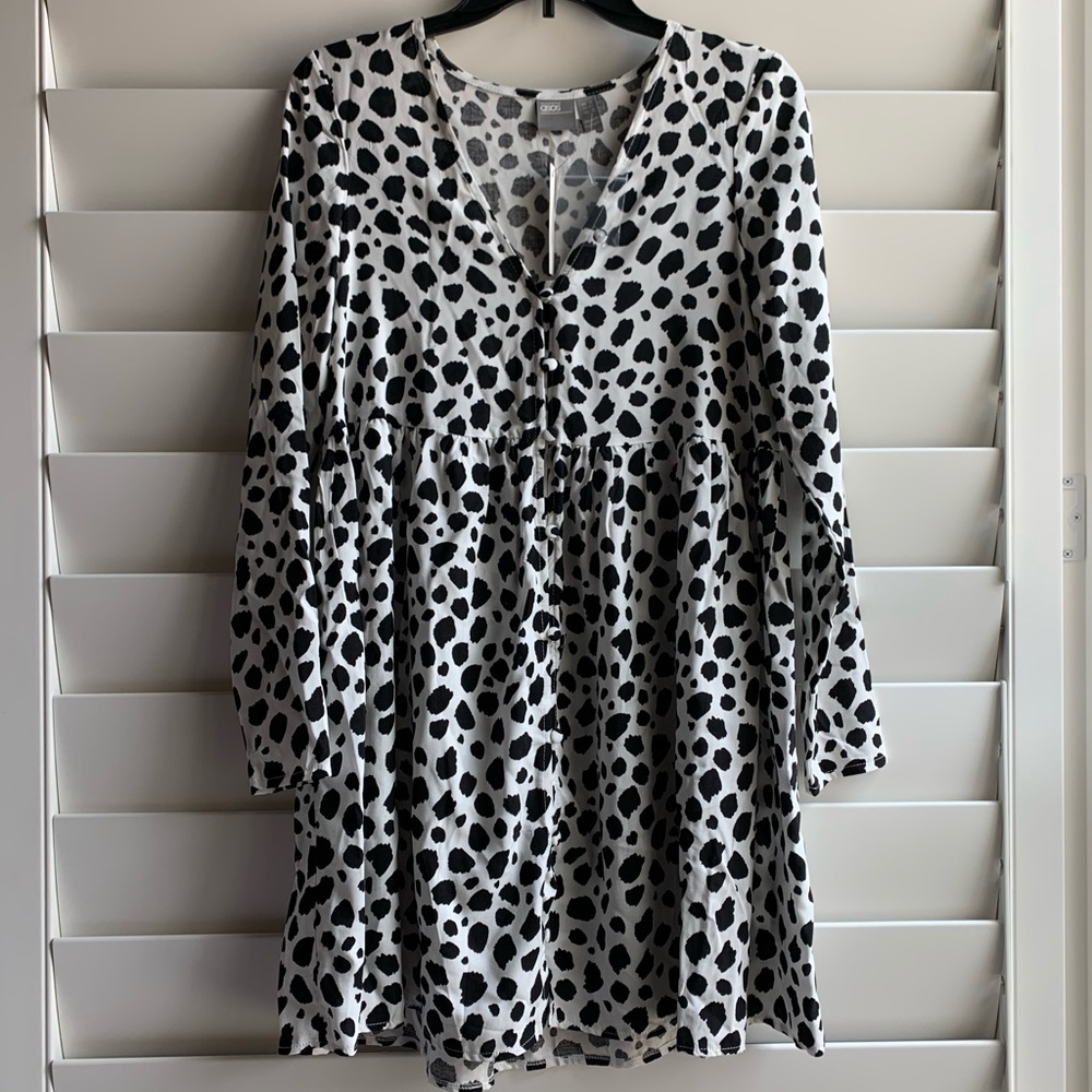 black and white dress